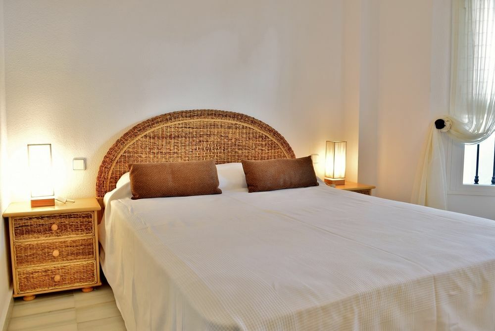 Apartamentos Y Casas Serinamar Marbella El Angel Екстер'єр фото