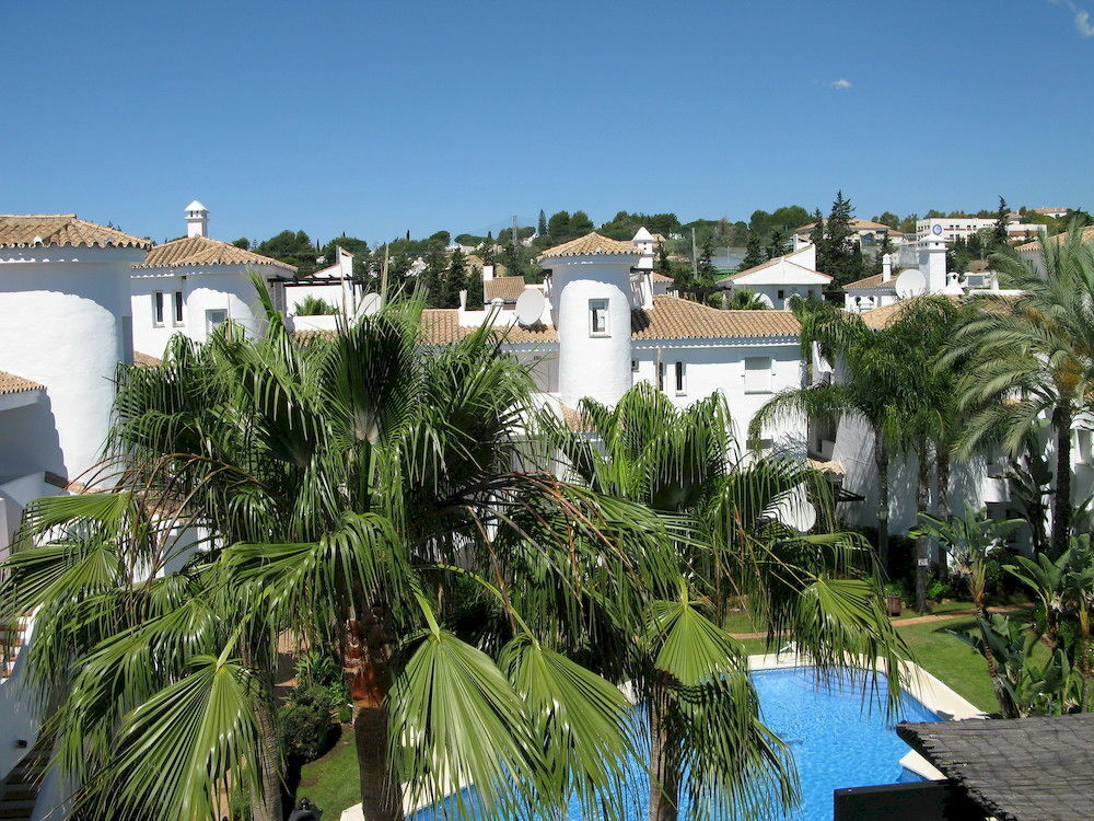 Apartamentos Y Casas Serinamar Marbella El Angel Екстер'єр фото