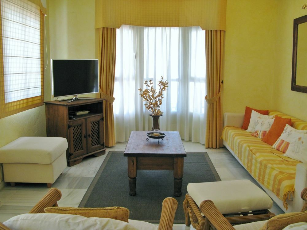 Apartamentos Y Casas Serinamar Marbella El Angel Екстер'єр фото