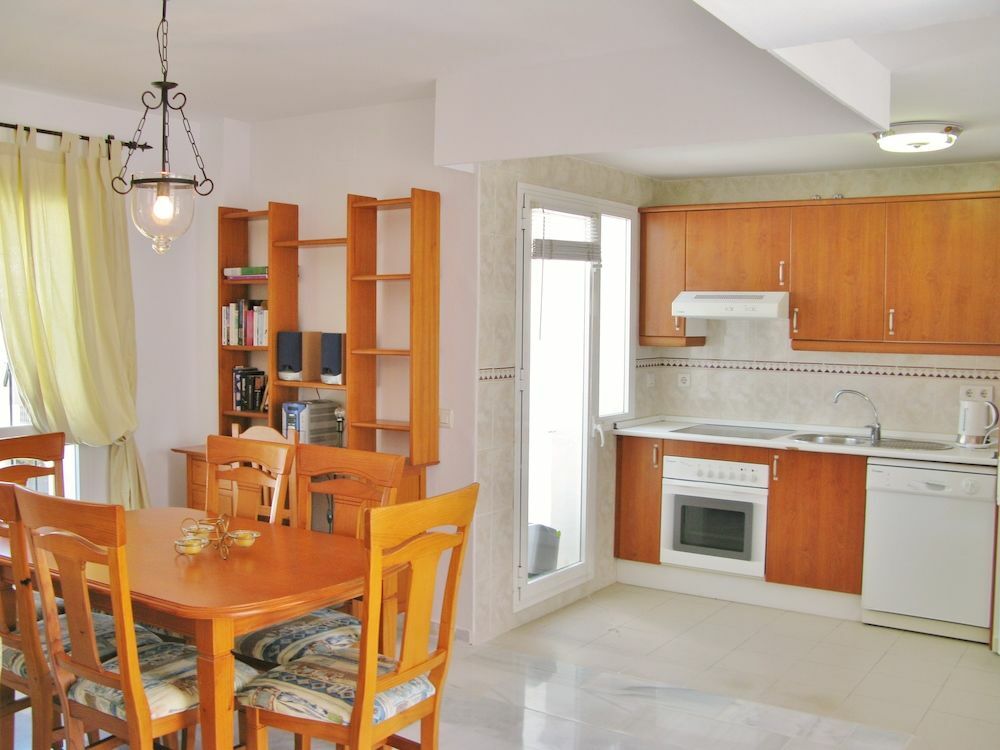 Apartamentos Y Casas Serinamar Marbella El Angel Екстер'єр фото
