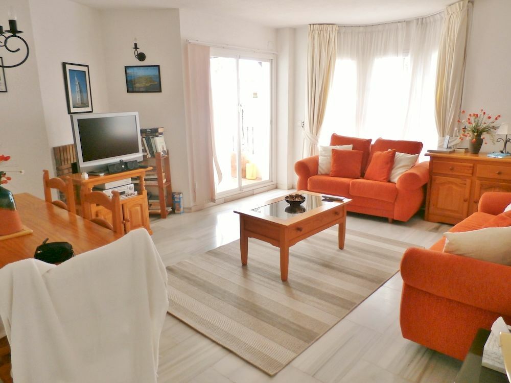 Apartamentos Y Casas Serinamar Marbella El Angel Екстер'єр фото