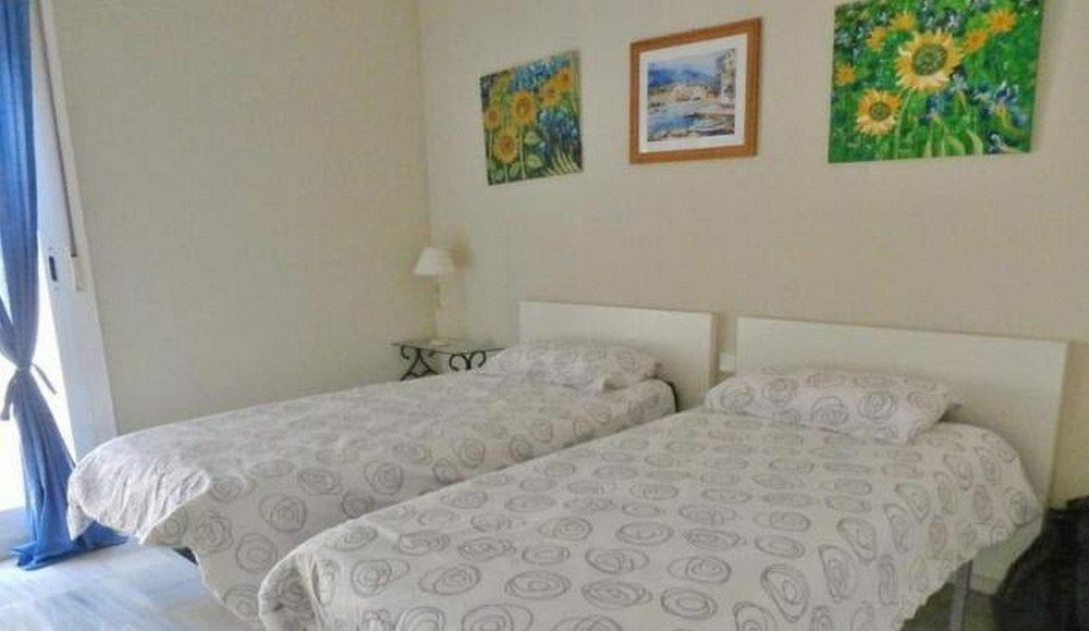 Apartamentos Y Casas Serinamar Marbella El Angel Екстер'єр фото