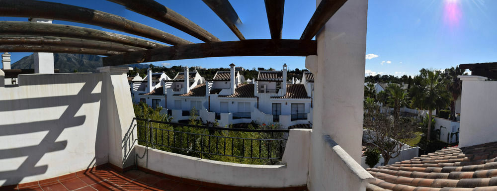 Apartamentos Y Casas Serinamar Marbella El Angel Екстер'єр фото