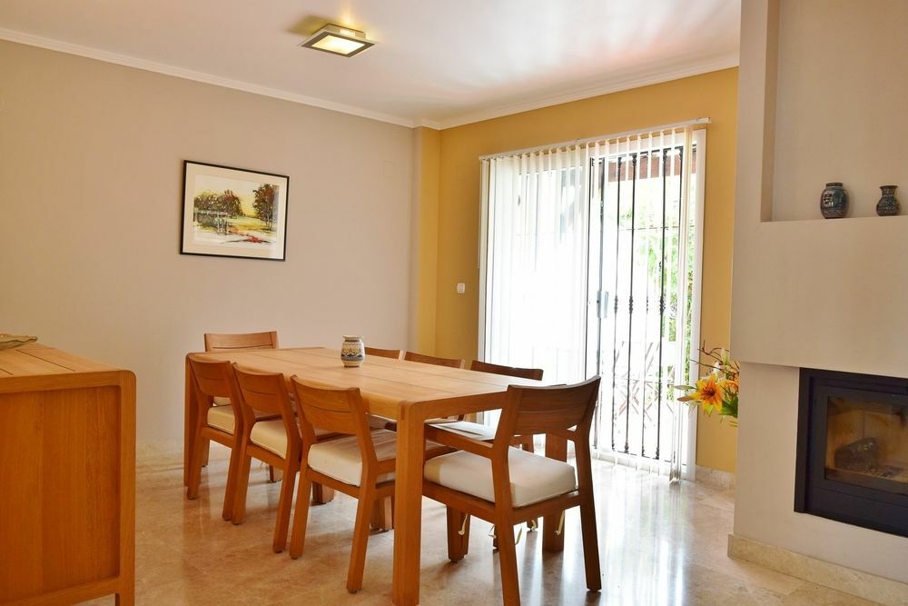 Apartamentos Y Casas Serinamar Marbella El Angel Екстер'єр фото
